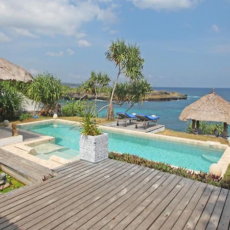Villa Lumba Lumba - Oceanfront & Spectacular View! Nusa Lembongan  Exterior photo